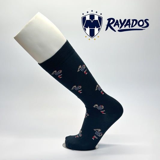 Calcetas personalizadas tradicionales para rayados con icono tejido de jugador festejando. Se venden en las tiendas oficiales del club de futbol de rayados.
